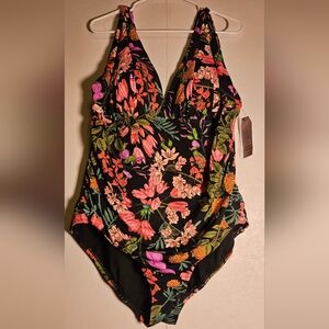 Time and Tru Women's Vibrant Floral One Piece Swimsuit